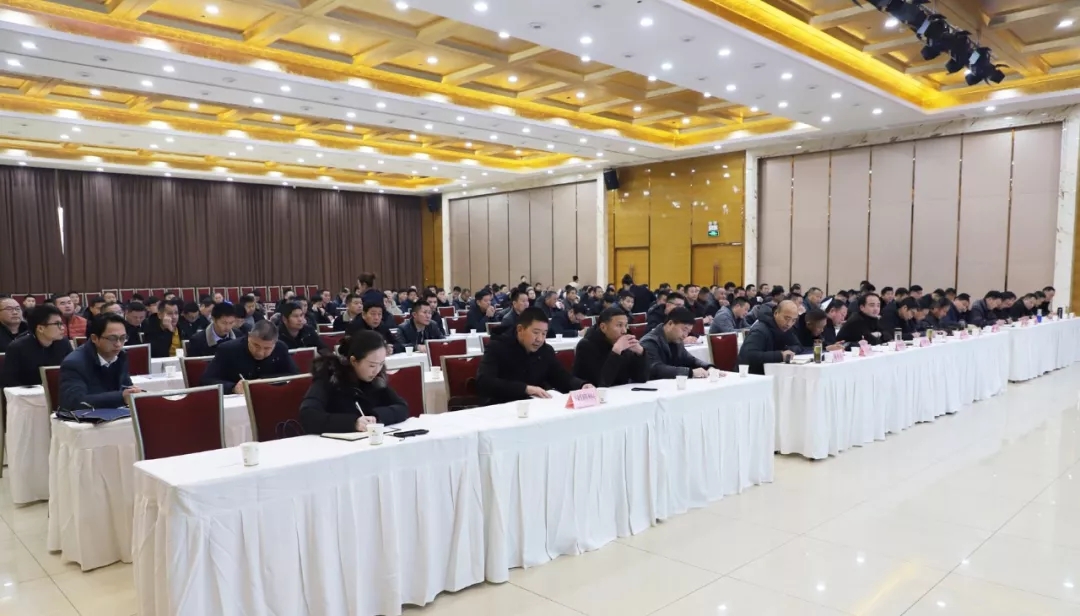 長沙凱發(fā)超硬材料科技有限公司,長沙礦山石材開采設(shè)備銷售,長沙石材加工設(shè)備銷售,金剛石工具生產(chǎn) 長沙凱發(fā)超硬材料科技有限公司,長沙礦山石材開采設(shè)備銷售,長沙石材加工設(shè)備銷售,金剛石工具生產(chǎn)