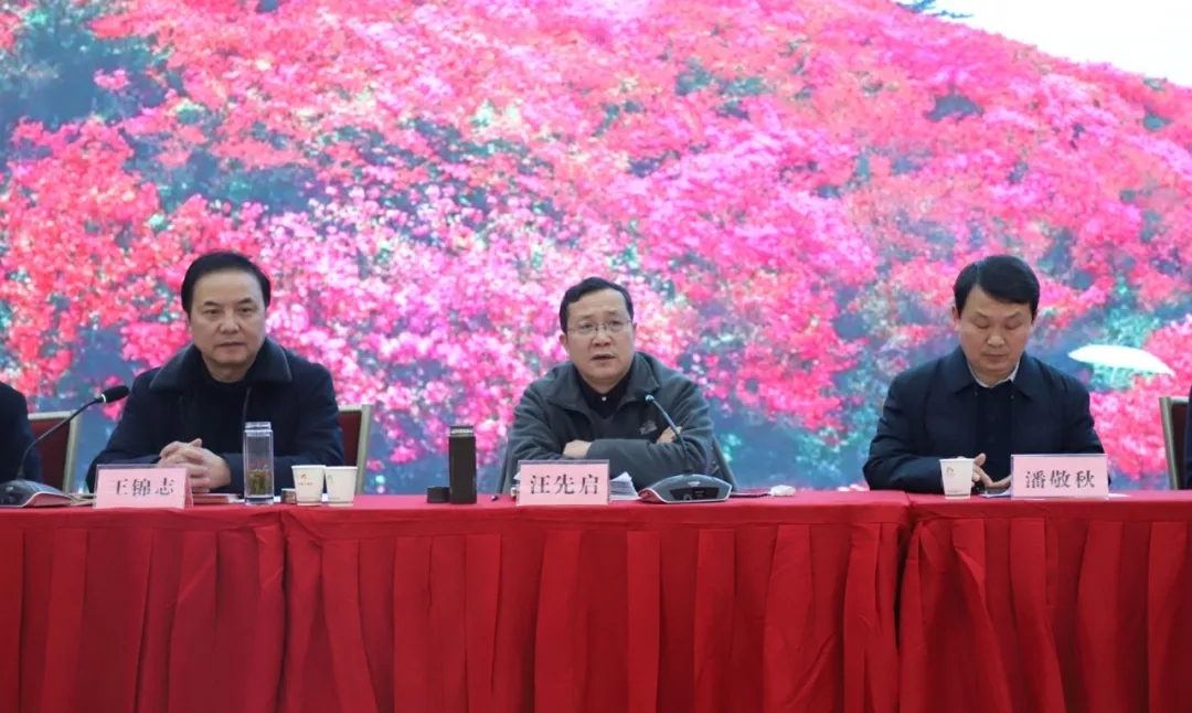 長沙凱發(fā)超硬材料科技有限公司,長沙礦山石材開采設(shè)備銷售,長沙石材加工設(shè)備銷售,金剛石工具生產(chǎn) 長沙凱發(fā)超硬材料科技有限公司,長沙礦山石材開采設(shè)備銷售,長沙石材加工設(shè)備銷售,金剛石工具生產(chǎn)